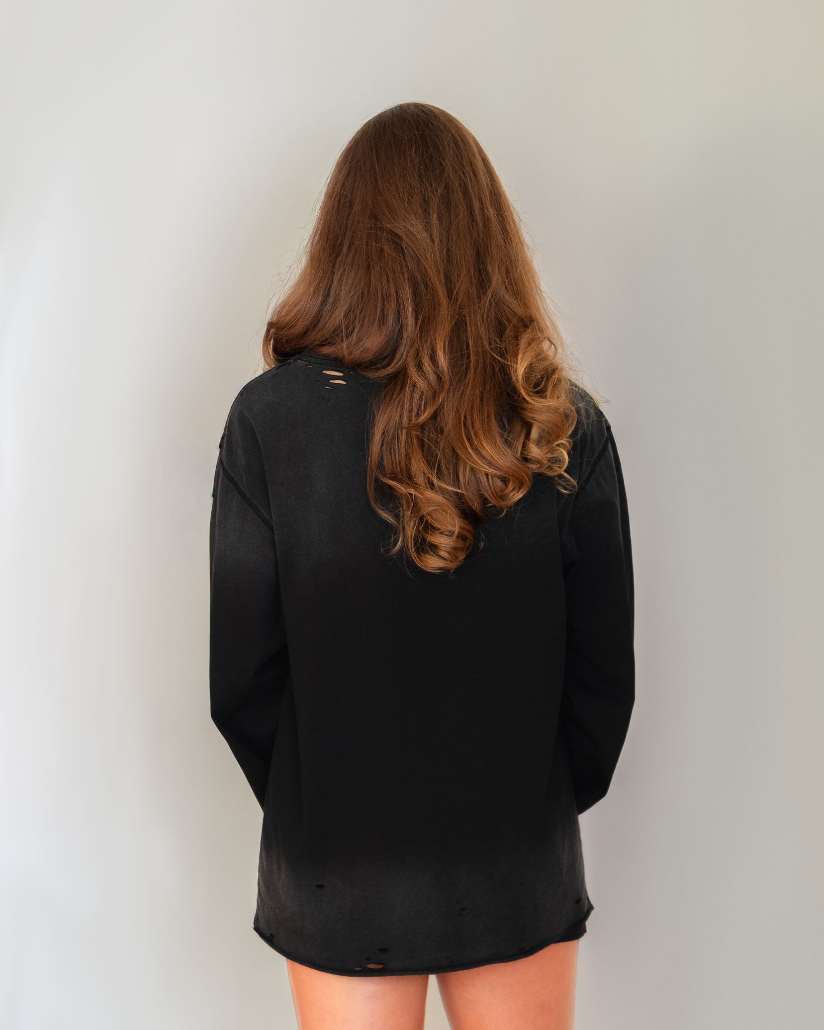 CONTRABAND LONGSLEEVE